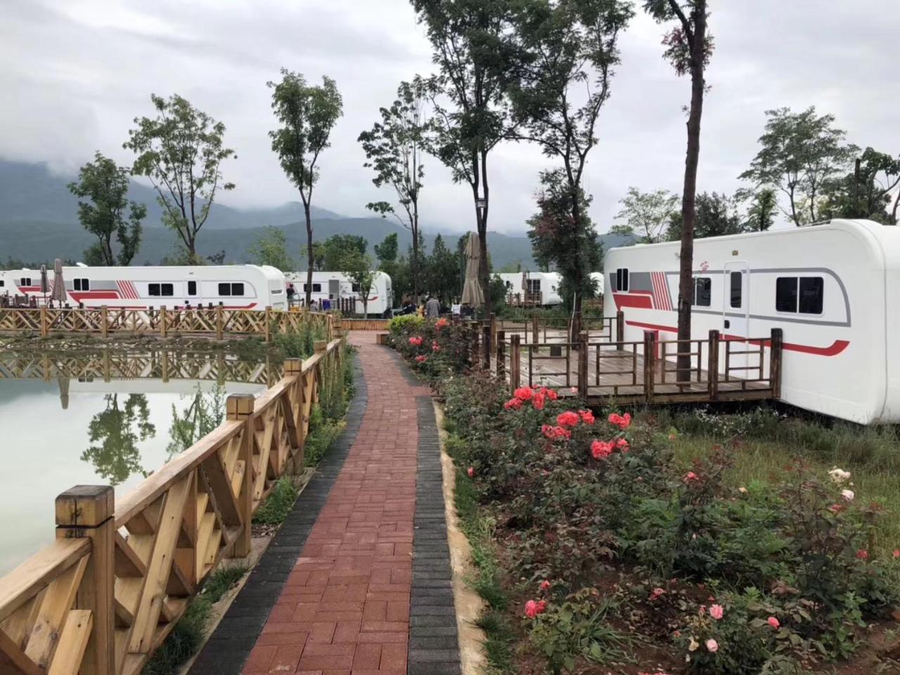 Micheng Rv Lijiang Camping Hotel Exterior photo